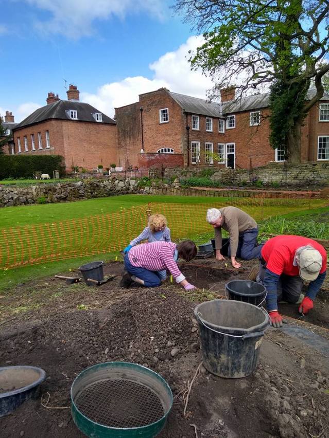 31934318_1662310110473069_4947773991092748288_n